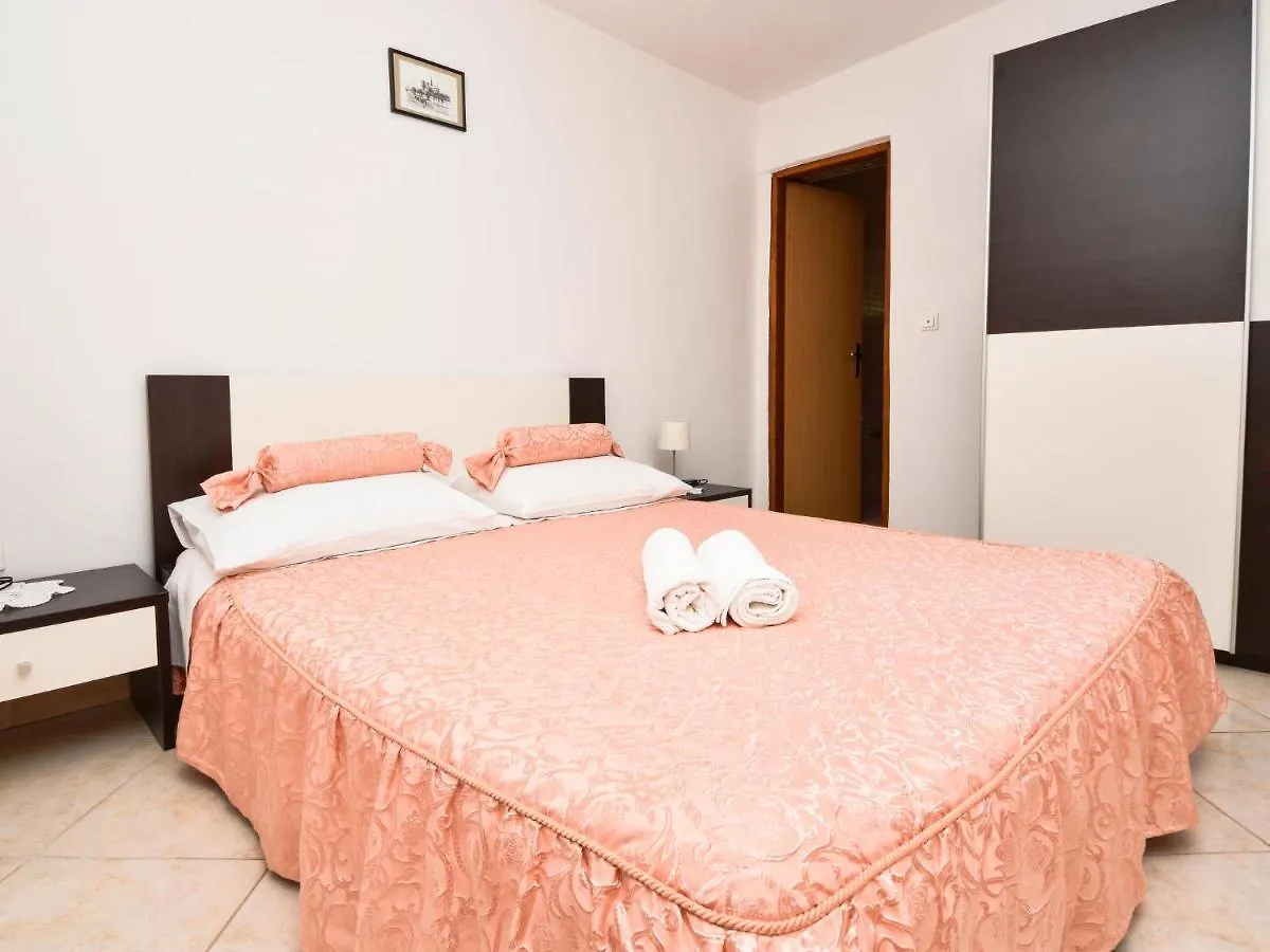 Apartment Tanja By Interhome Maslenica